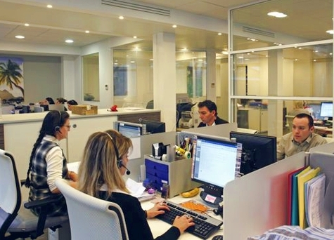Frequent Flyer Travel Paris : de l'agence indépendante à la Travel management company Frequent Flyer Travel Paris : de l'agence indépendante à la Travel management company