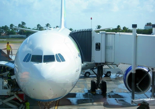 Air Caraïbes : bénéfice prévisible de plusieurs millions d'euros en 2009 Air Caraïbes : bénéfice prévisible de plusieurs millions d'euros en 2009