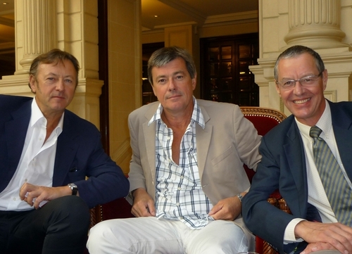 Un petit déjeuner de travail avec, de gauche à droite, Didier Blanchard, Didier Rabaux directeurs associés et Philippe Marquenet directeur commercial. Un petit déjeuner de travail avec, de gauche à droite, Didier Blanchard, Didier Rabaux directeurs associés et Philippe Marquenet directeur commercial.