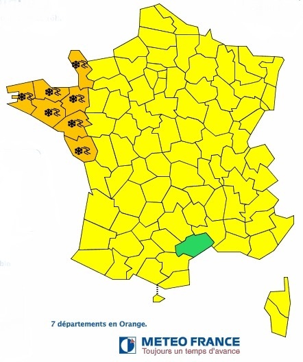 La Bretagne et le Nord-Ouest de la France risquent de subir de fortes chutes de neige dans la nuit de jeudi 17 à vendredi 18 janvier 2013 - DR : Météo France