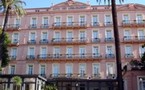 Menton veut sauver son hôtellerie