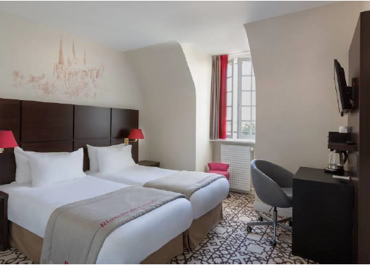 Le Best Western Blanche de Castille, à Dourdan, propose 41 chambres - Photo : Best Western