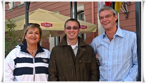Carole PELLICER & Joost BOURLON, (dte) respectivement PDG et DG délégué de Plein Vent avec le réceptif Marius MAURAGAS (Baltic Blues Travel) - CLIQUER POUR AGRANDIR