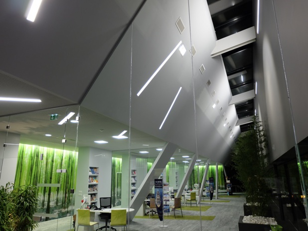 Aveyron : Verdié Voyages s'installe dans son nouveau siège social Aveyron : Verdié Voyages s'installe dans son nouveau siège social