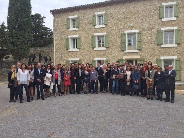 Les équipes du CRT Occitanie réunies autour de Virginie Rozière, sa présidente, au Château L'Hospitalet à Narbonne le 17 octobre 2016 - DR : CRT Occitanie