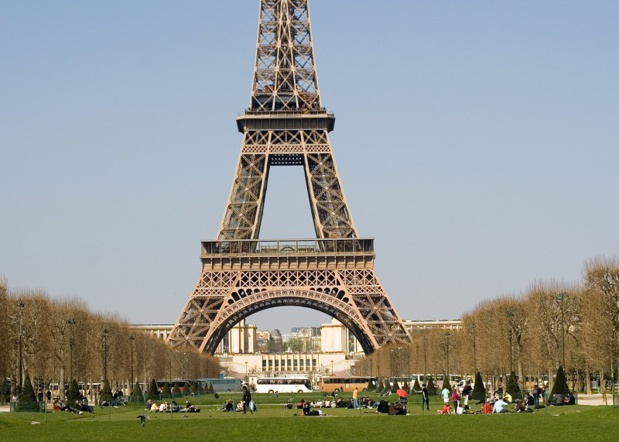 La Mairie de Paris a annoncé une importante augmentation des coûts de stationnement pour des autocars commercialisés entre 2006 et 2009 © Ekaterina Pokrovsky - Fotolia.com