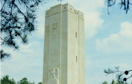 Photo Atout France. "Sommepy Monument" Photo Atout France. "Sommepy Monument"
