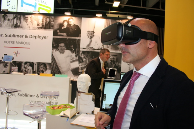 Api&You nous embarque dans les hôtels grâce aux casques de réalité virtuelle (c) JG Api&You nous embarque dans les hôtels grâce aux casques de réalité virtuelle (c) JG