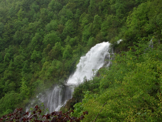 Gorges, falaises, grottes, cascades, forets d’altitude, prairies d’alpages, hameaux perdus, routes du vertige façonnent le Vercors - DR : J.-F.R.