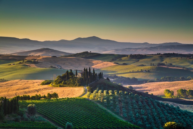 Paysage en Toscane au coucher du soleil © JFL Photography - Fotolia.com Paysage en Toscane au coucher du soleil © JFL Photography - Fotolia.com