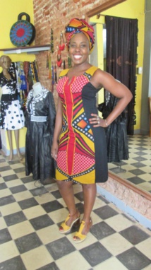 La célèbre styliste Rama Diaw dans son show room - M.S. La célèbre styliste Rama Diaw dans son show room - M.S.