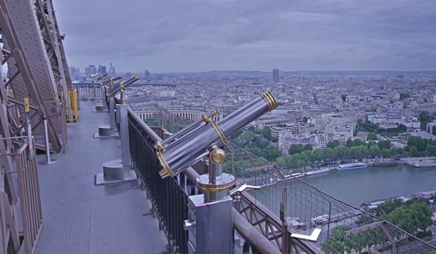 La Tour Eiffel est fermée au public mardi 13 décembre 2016 en raison d'une grève de son personnel - Photo : SETE-Google Street View La Tour Eiffel est fermée au public mardi 13 décembre 2016 en raison d'une grève de son personnel - Photo : SETE-Google Street View