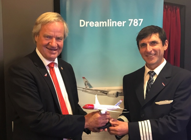 Philippe Duforest, à droite, est pilote chez Norwegian - Photo DR Philippe Duforest, à droite, est pilote chez Norwegian - Photo DR
