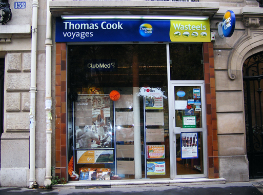 Une agence parisienne Wasteels/Thomas Cook porte close hier après-midi Une agence parisienne Wasteels/Thomas Cook porte close hier après-midi
