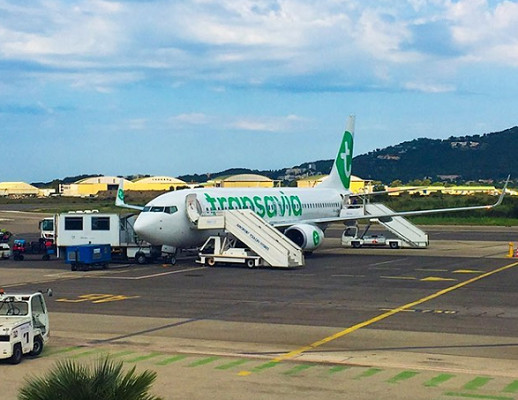 Malgré la grève d'une partie de ses pilotes, aucun avion de Transavia ne devrait rester cloué au sol samedi 24 décembre 2016 - Photo : Photo : Transavia/Instagram Malgré la grève d'une partie de ses pilotes, aucun avion de Transavia ne devrait rester cloué au sol samedi 24 décembre 2016 - Photo : Photo : Transavia/Instagram