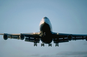 IATA : la baisse du trafic aérien se poursuit