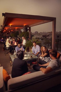 Une soirée entre amis dans un contexte serein et "safe" - Photo : BTEA