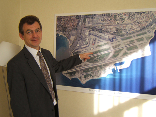 Philippe Auroy doit quitter la présidence du firectoire de la toute nouvelle société de l'aéroport après des divergences avec le président de la CCI de Nice Philippe Auroy doit quitter la présidence du firectoire de la toute nouvelle société de l'aéroport après des divergences avec le président de la CCI de Nice