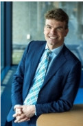 Pieter Groeneveld - DR Pieter Groeneveld - DR
