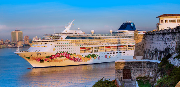 Cuba : Norwegian Cruise Line débarque pour la première fois à La Havane