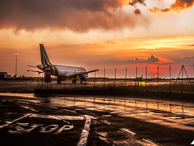 Repreneur ou liquidation ? En attendant d'être fixé sur son sort, Alitalia maintient ses vols et continue à vendre des billets © DR Facebook Alitalia