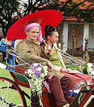 La Thaïlande fait les yeux doux aux jeunes mariés