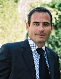 Jean-Marc Siano : « tous les produits proposés en ligne sont disponibles en stock... » Jean-Marc Siano : « tous les produits proposés en ligne sont disponibles en stock... »