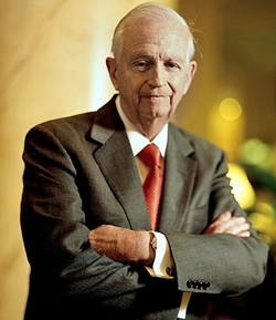 Bill Marriott voit aussi des prémices de reprise, çà et là, comme le remplissage correct des hôtels de Floride pendant les vacances de Pâques, ou le timide retour des voyageurs d’affaires aux Etats-Unis. Bill Marriott voit aussi des prémices de reprise, çà et là, comme le remplissage correct des hôtels de Floride pendant les vacances de Pâques, ou le timide retour des voyageurs d’affaires aux Etats-Unis.