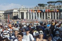 Il est prévu que l'aéroport de Rome-Ciampino soit fermé aux vols commerciaux pour permettre l'arrivée des personnalités.