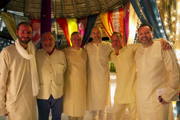 L'équipe organisatrice lors de la soirée indienne - DR
