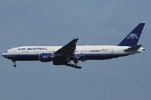 Le 28 avril 2005, un accord de partenariat a été passé entre Air Austral et Thalys. Cet accord permettra l’acheminement des passagers au départ de Bruxelles vers l’océan Indien, via l’aéroport de Charles de Gaulle à Paris.
