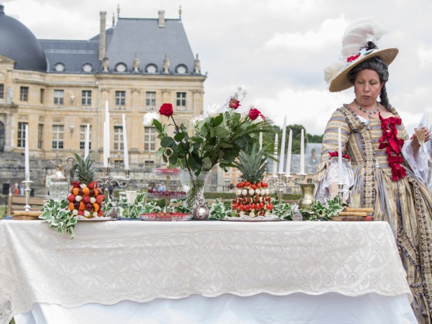 L'art de recevoir à la française et bonnes manières. C Alain M. L'art de recevoir à la française et bonnes manières. C Alain M.