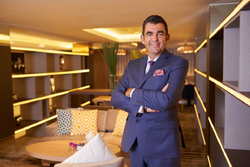 Estuardo De San Nicola est le nouveau directeur du St. Regis Mauritius Resort - Photo : DR