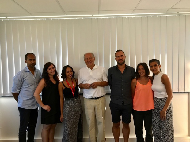 Jean-François Alexandre et Fabien da Luz entourés par l'équipe de TourMaGEVENTS Jean-François Alexandre et Fabien da Luz entourés par l'équipe de TourMaGEVENTS