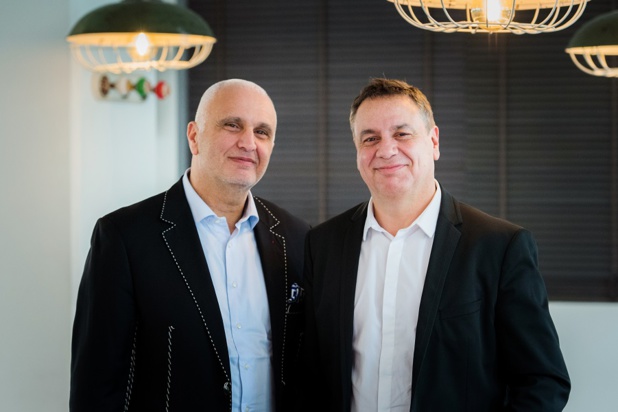 Serge Tapia et Alain Roussel, patron de Serviceplan en France - Photo : Serviceplan Serge Tapia et Alain Roussel, patron de Serviceplan en France - Photo : Serviceplan