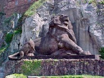 A Belfort et son célèbre lion, Carlson Wagonlit Travel rejoint Orange et Sfr, déjà implantés en ville. A Belfort et son célèbre lion, Carlson Wagonlit Travel rejoint Orange et Sfr, déjà implantés en ville.