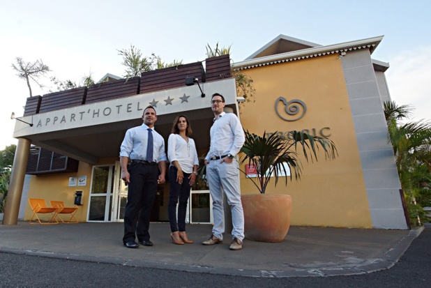 La famille Verlaine a racheté le Tropic Appart'Hôtel sur l'île de la Réunion - Photo : Tropic Appart'Hôtel La famille Verlaine a racheté le Tropic Appart'Hôtel sur l'île de la Réunion - Photo : Tropic Appart'Hôtel