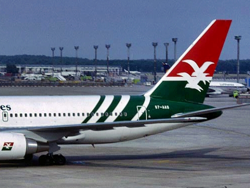 ''Comme la livraison du Boeing 787 Dreamliner qui était prévue en juin 2010 a pris du retard, il nous fallait absolument un autre avion. Nous avons donc pris les devants avec ce nouveau B-767-300.'' ''Comme la livraison du Boeing 787 Dreamliner qui était prévue en juin 2010 a pris du retard, il nous fallait absolument un autre avion. Nous avons donc pris les devants avec ce nouveau B-767-300.''