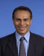 Léon Bertrand ''rempile'' comme ministre délégué au Tourisme Léon Bertrand ''rempile'' comme ministre délégué au Tourisme