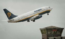 Ryanair achète 5 Boeings qui lui seront livrés en 2007. Ryanair achète 5 Boeings qui lui seront livrés en 2007.