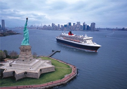 Le Queen Mary 2 dans la baie de New York