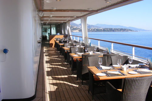 Seabourn Odyssey fait une escale remarquée à Monaco Seabourn Odyssey fait une escale remarquée à Monaco