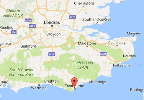 De nombreux Anglais sont venus profiter des plages d'Eastbourne pendant ce week-end à 3 jours - DR : Goole Maps