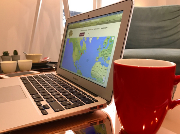 Amandine Carré a créé Chemin des Voyageurs pour travailler partout, y compris en voyage - DR