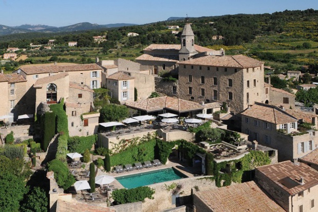 Vaucluse : l'hôtel 5 étoiles Crillon le Brave vendu