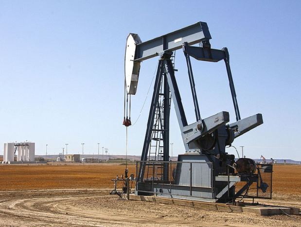 les tarifs hôteliers et aériens évoluent avec le cours du pétrole - photo Floréalréal via wikicommons les tarifs hôteliers et aériens évoluent avec le cours du pétrole - photo Floréalréal via wikicommons