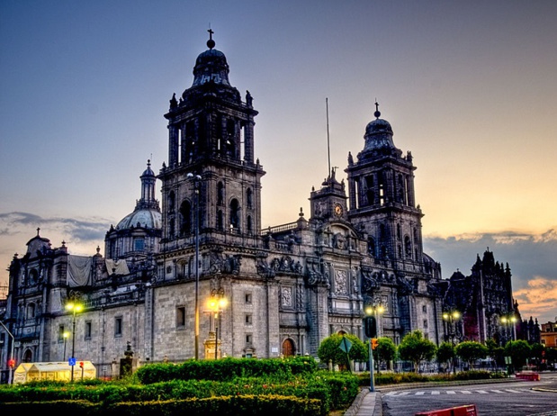 La Cathedrale de Mexico est un haut lieu touristique de la capitale - Francisco Diez via wikicommons