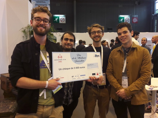 L'équipe de Vizity remporte la première édition du Hackathon de l'IFTM 2017 - Crédit : I-tourisme L'équipe de Vizity remporte la première édition du Hackathon de l'IFTM 2017 - Crédit : I-tourisme