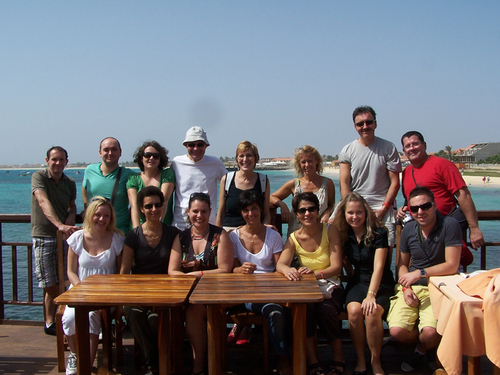 Le groupe sur la terrasse de l'hôtel Odjo d'Agua