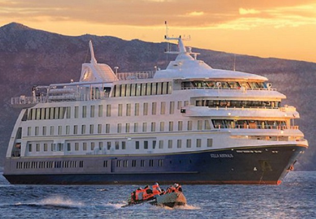 Le Stella Australis parcourt les glaciers de Patagonie - DR : Rivages du Monde Le Stella Australis parcourt les glaciers de Patagonie - DR : Rivages du Monde